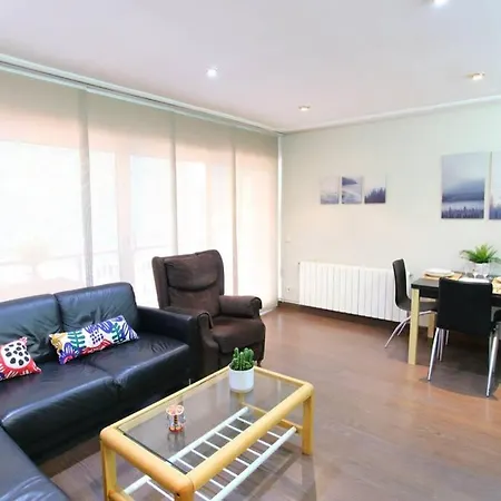 With Pool Front The Beach Apartament Sant Andreu de Llavaneres