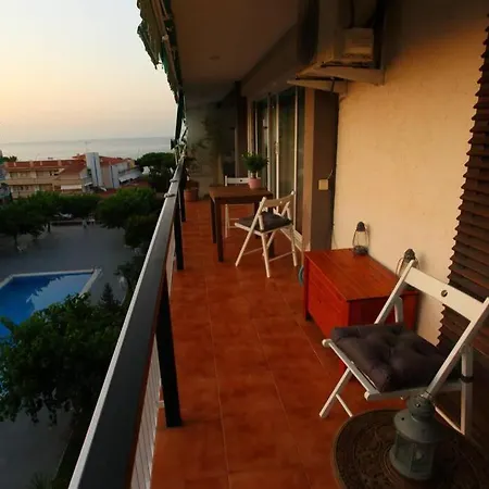 With Pool Front The Beach Apartament